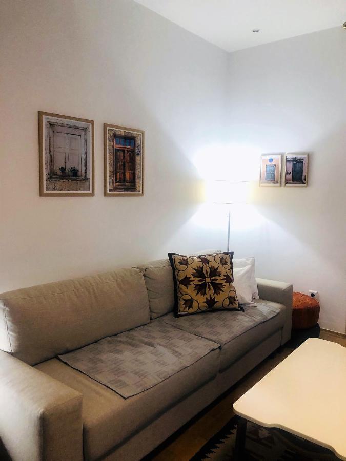 Cozy One-Bedroom Apartment サラエヴォ エクステリア 写真