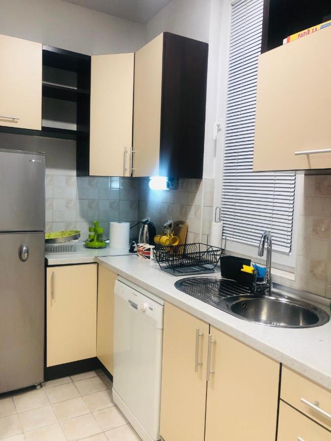 Cozy One-Bedroom Apartment サラエヴォ エクステリア 写真