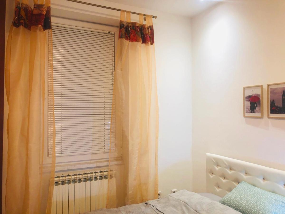 Cozy One-Bedroom Apartment サラエヴォ エクステリア 写真