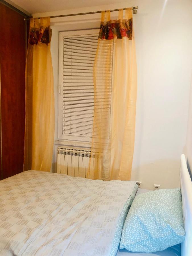 Cozy One-Bedroom Apartment サラエヴォ エクステリア 写真